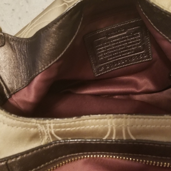 Coach Mia Signature Shoulder Bag - G1082-16153 - Picture 4 of 7